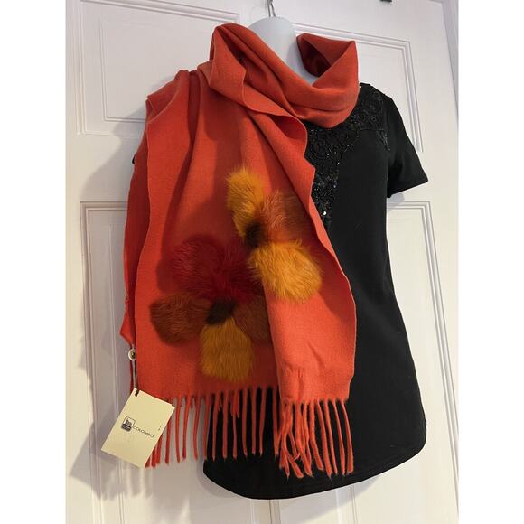 Colombo Cashmere Scarf Shawl Fur Flower Detail Burnt Orange - Picture 2 of 7